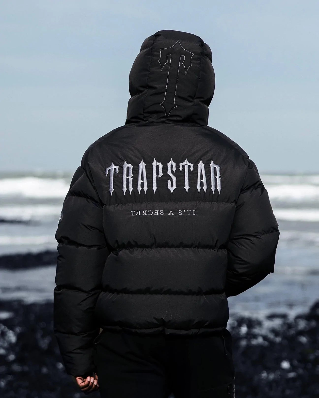 Trapstar Decoded Hooded Puffer Jacket 2.0 - Black